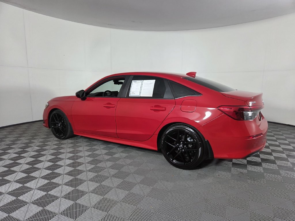 Used 2023 Honda Civic Sport image 8