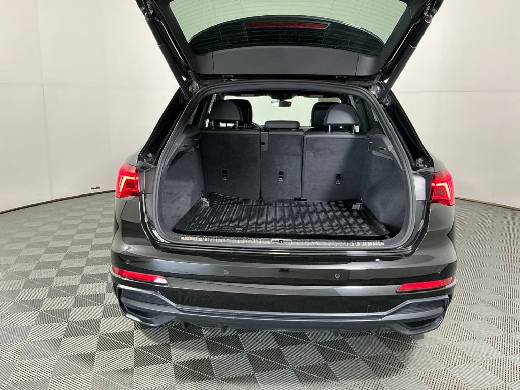Used 2022 Audi Q3 2.0T Premium Plus AWD/4WD image 28