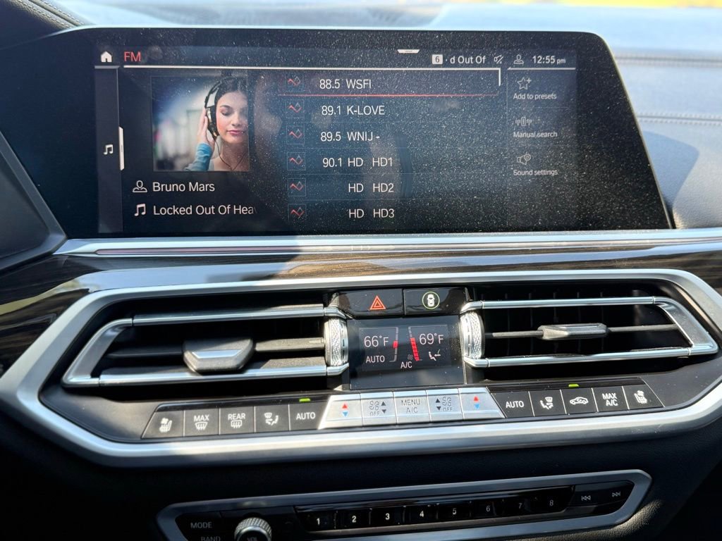 Used 2021 BMW X7 xDrive40i image 38