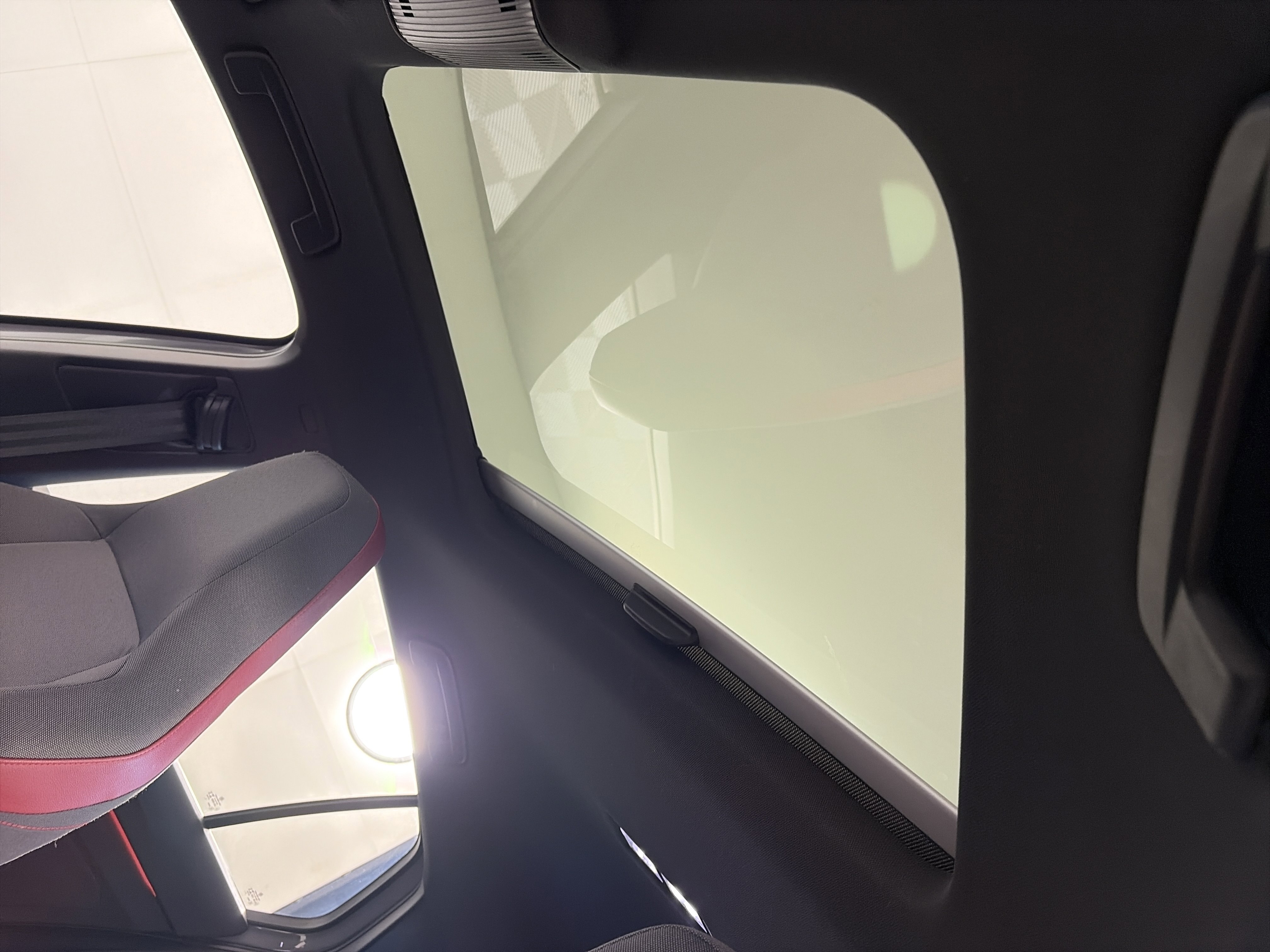 Used 2022 Volkswagen GTI SE image 17