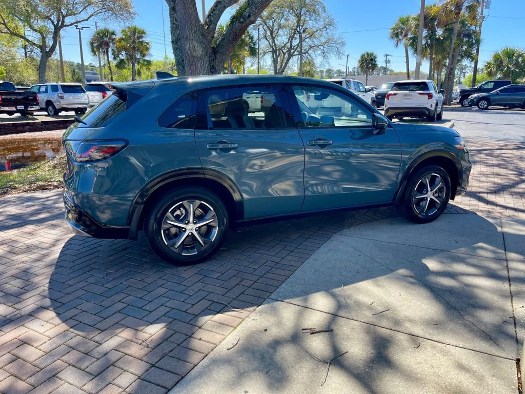 Used 2024 Honda HR-V EX-L image 7