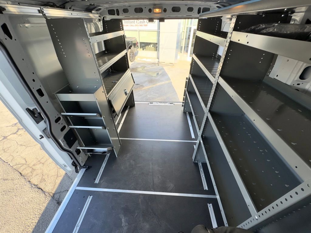 Used 2025 RAM ProMaster 1500 w/ Safety Group FWD image 13