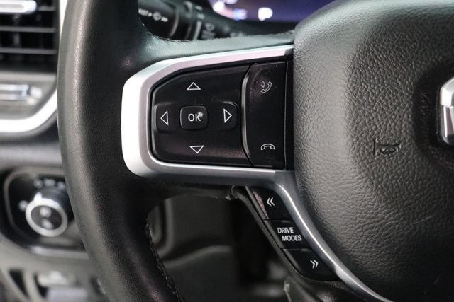 Used 2025 RAM 1500 Big Horn AWD/4WD image 24