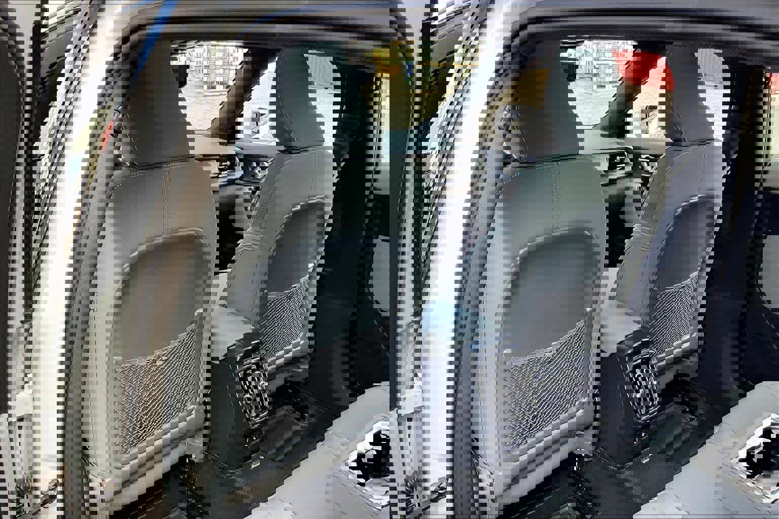 Used 2022 Polestar Polestar 2 w/ Plus Package image 22