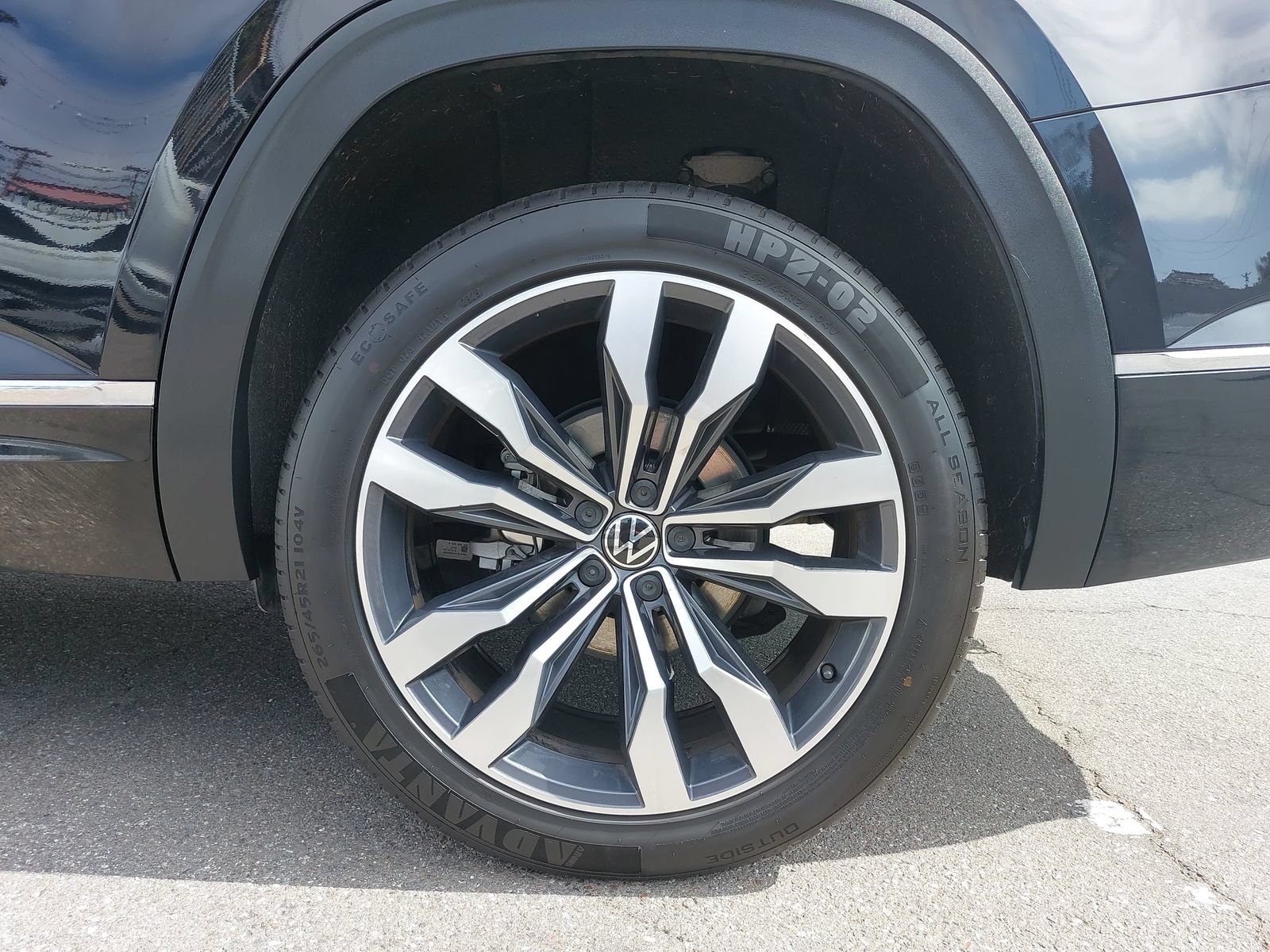 Used 2022 Volkswagen Atlas SEL Premium AWD/4WD image 37
