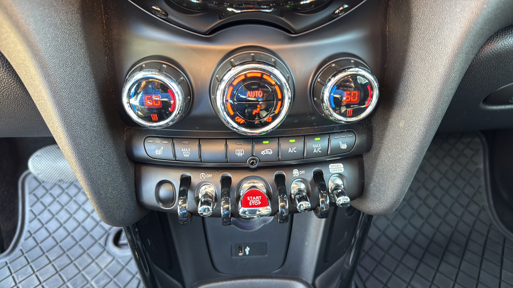 Used 2020 MINI Cooper S w/ Storage Package FWD image 32