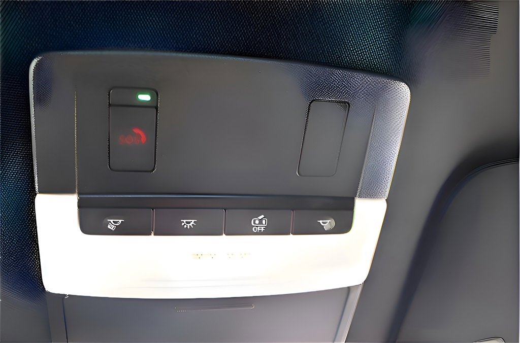 Used 2025 Nissan Pathfinder Rock Creek image 10