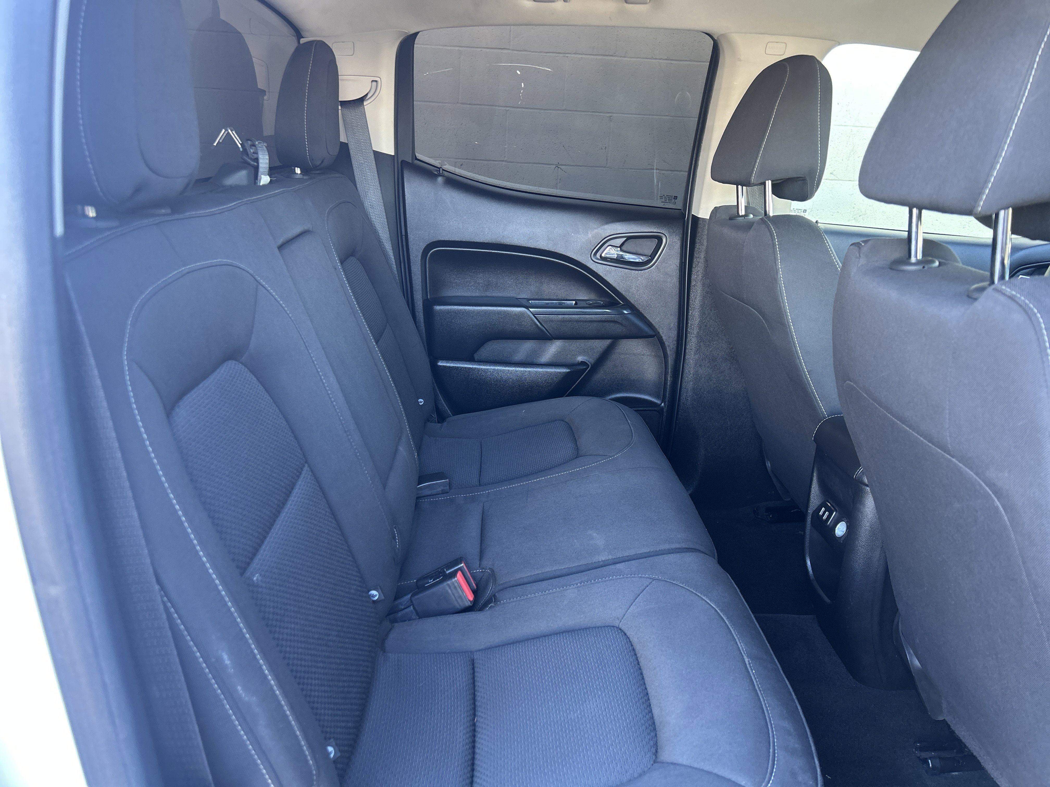 Used 2018 Chevrolet Colorado LT RWD image 21