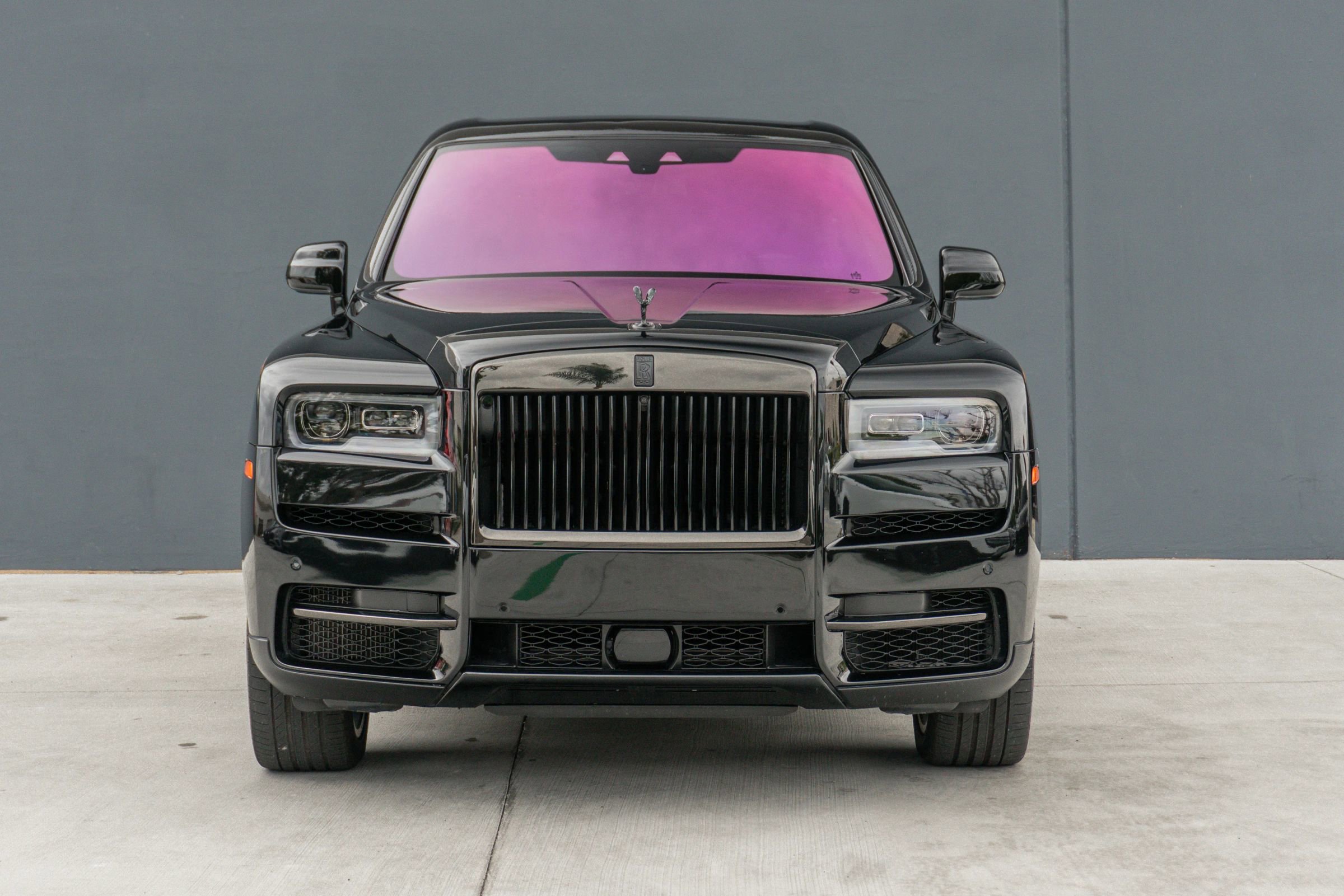 Used 2023 Rolls-Royce Cullinan Black Badge w/ Leather Finishing Pack image 4