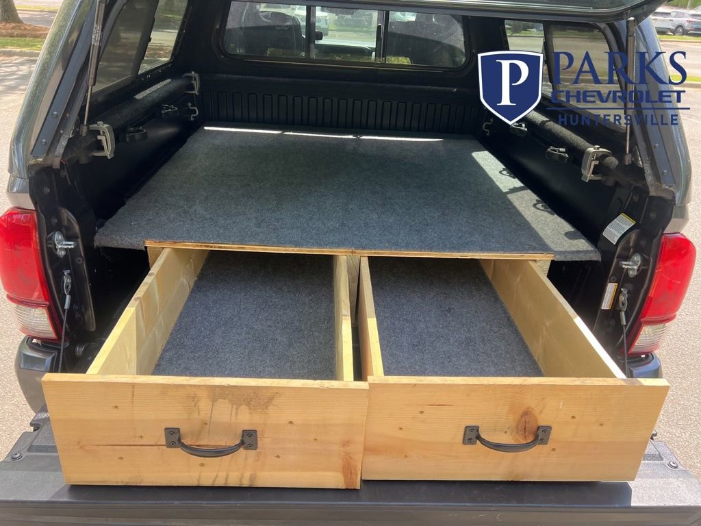 Used 2021 Toyota Tacoma SR w/ SR Convenience Package image 13