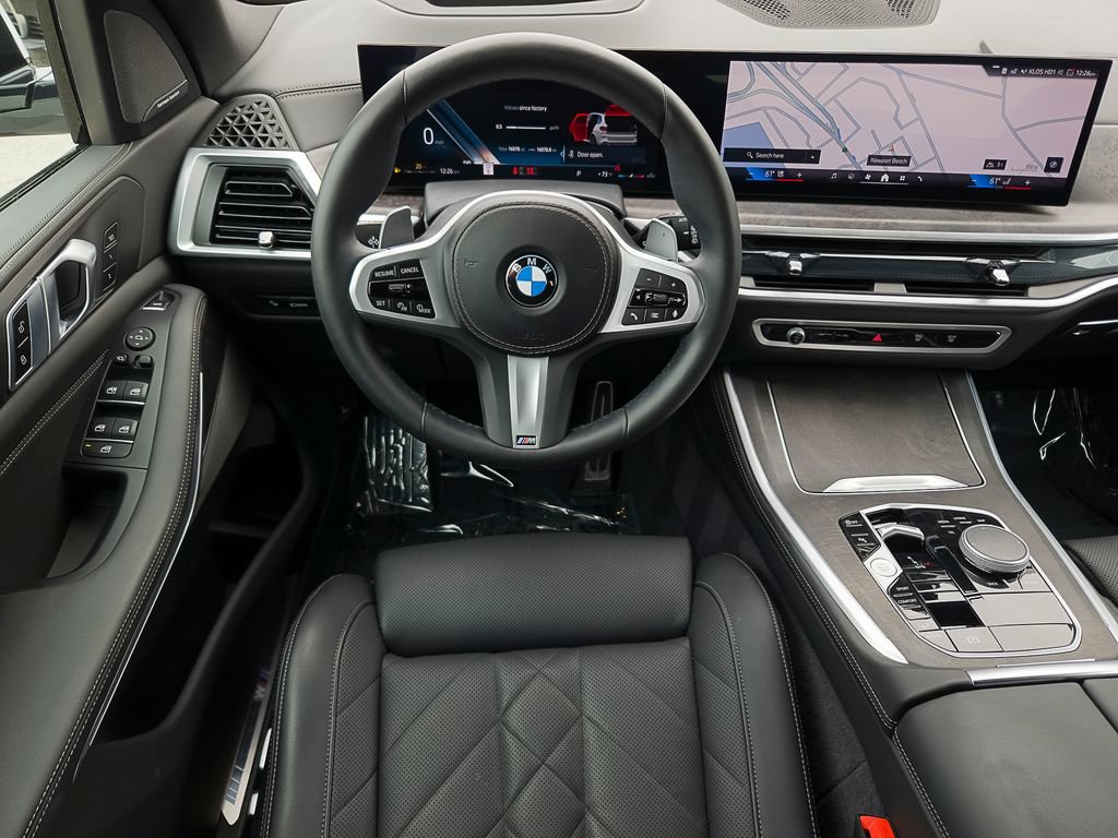 Used 2025 BMW X5 xDrive40i w/ M Sport Package AWD/4WD image 20