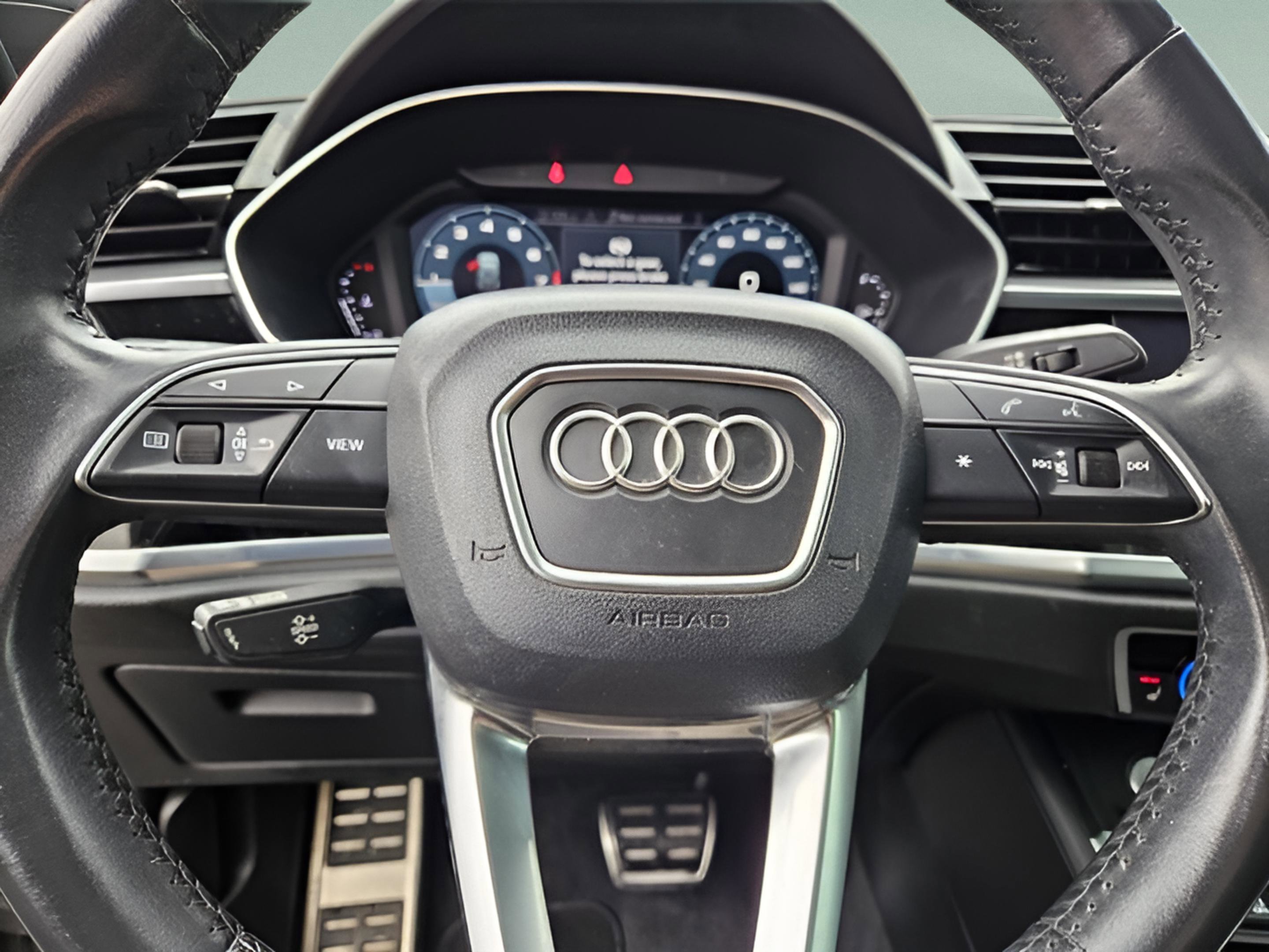 Used 2020 Audi Q3 2.0T Premium w/ Convenience Package image 24