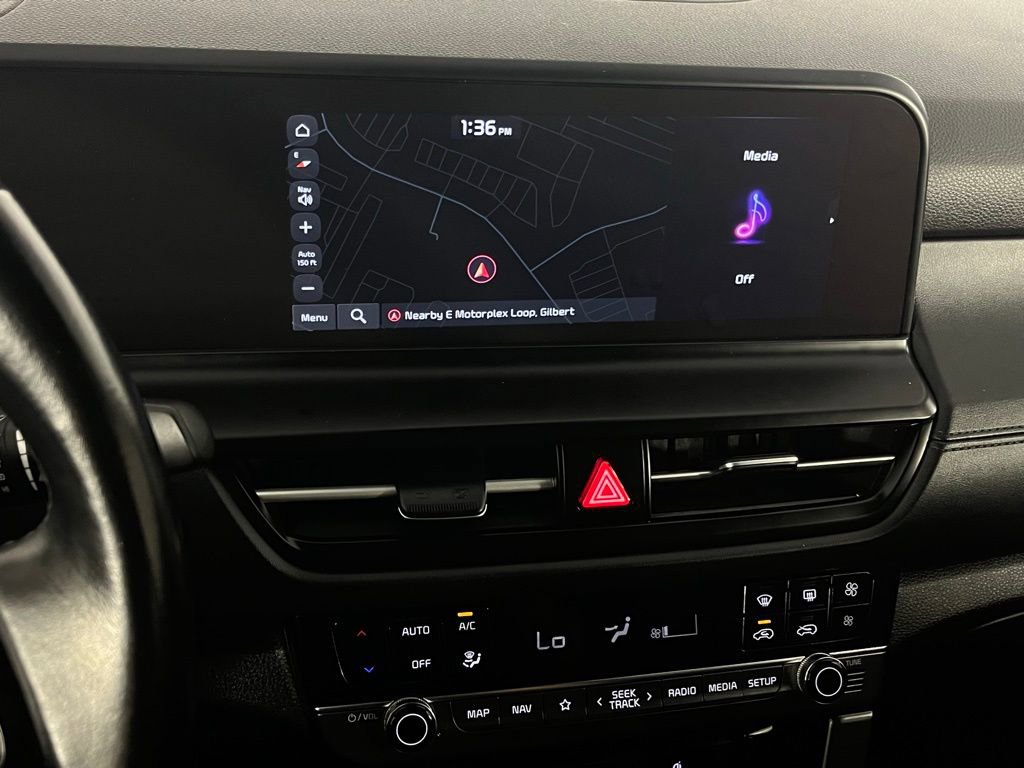 Used 2025 Kia Seltos EX image 17