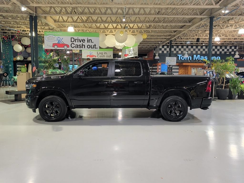 Used 2025 RAM 1500 Big Horn AWD/4WD image 11