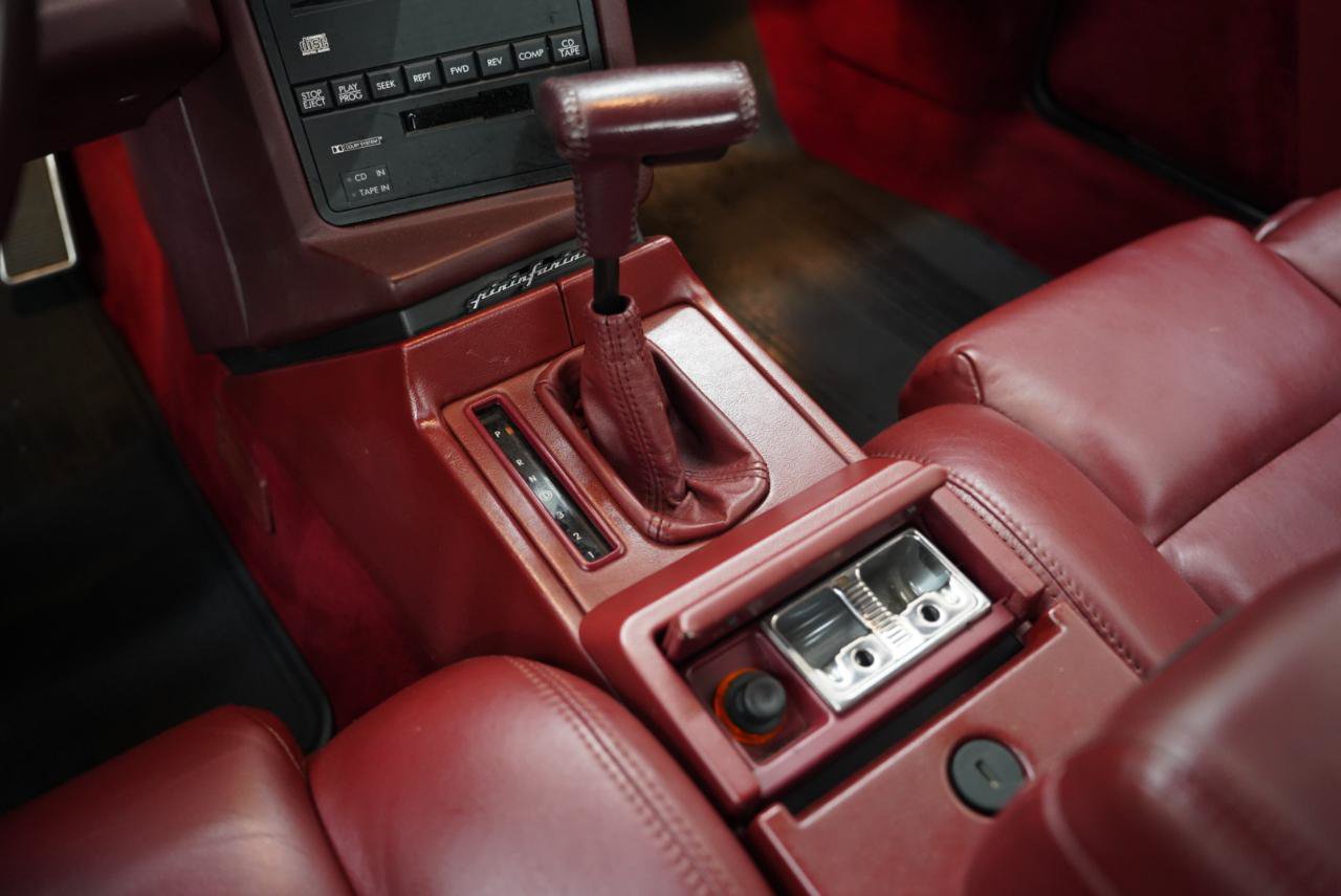 Used 1993 Cadillac Allante FWD image 19