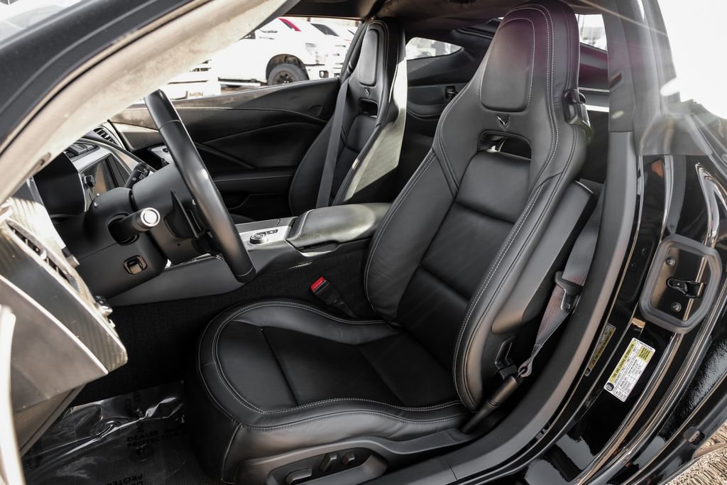 Used 2016 Chevrolet Corvette Stingray Coupe w/ 3LT Preferred Equipment Group image 29