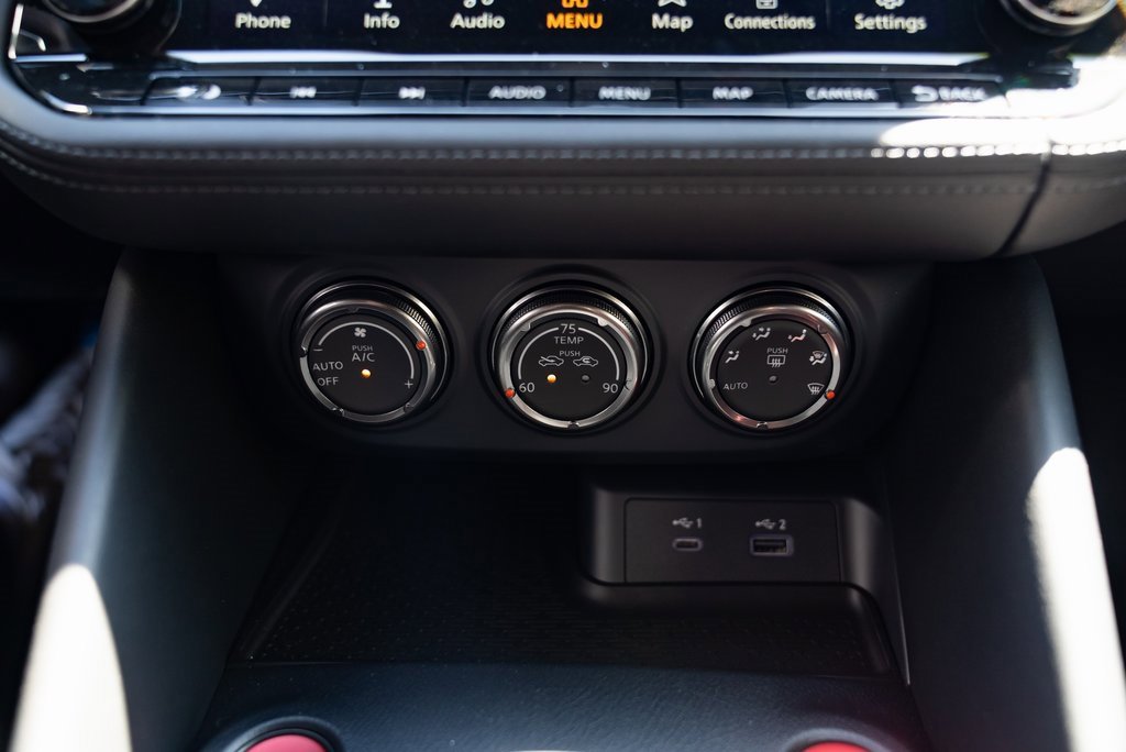 New 2024 Nissan Z NISMO w/ Floor Mat Package image 15