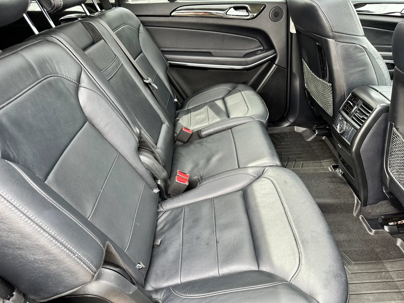 Used 2018 Mercedes-Benz GLS 550 4MATIC w/ Driver Assistance Package image 21