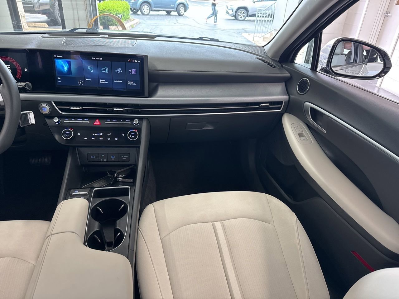 Used 2025 Hyundai Sonata SEL FWD image 41