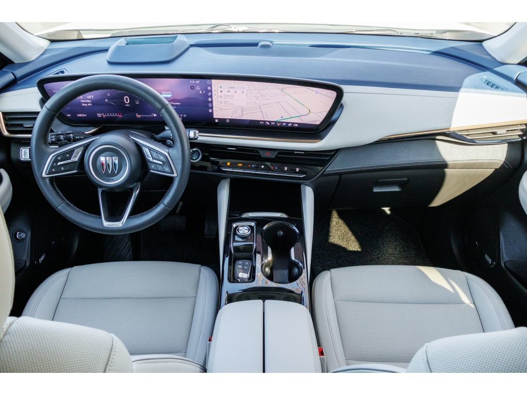 Used 2024 Buick Envision Avenir AWD/4WD image 12