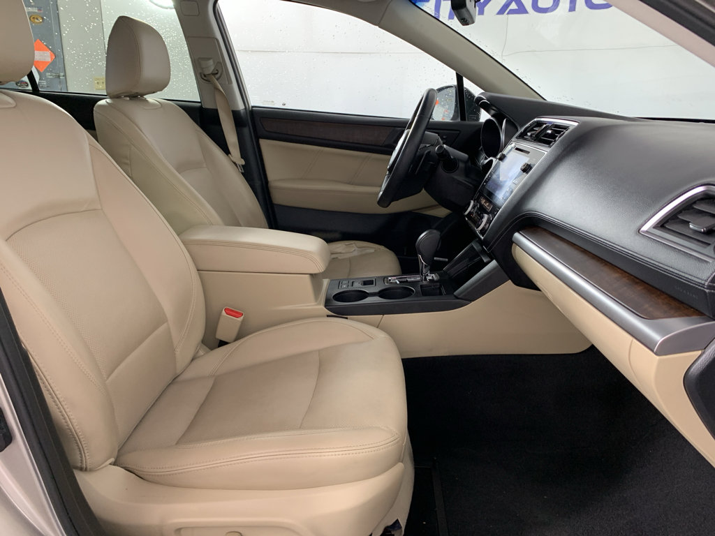 Used 2019 Subaru Outback 2.5i Limited w/ Popular Package #2 AWD/4WD image 40