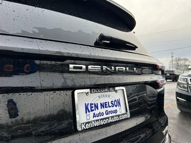 New 2026 GMC Acadia Denali w/ Super Cruise Package image 8