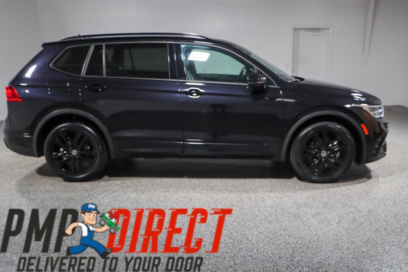 Used 2022 Volkswagen Tiguan SE R-Line image 6