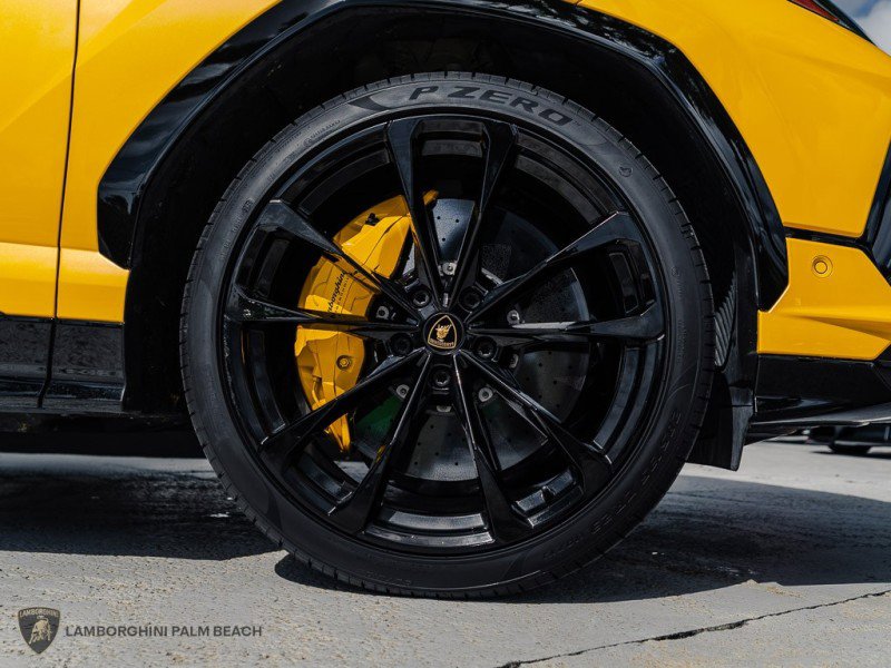 Used 2023 Lamborghini Urus S image 35