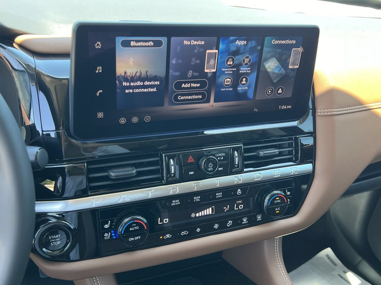 New 2026 Nissan Pathfinder Platinum FWD image 11