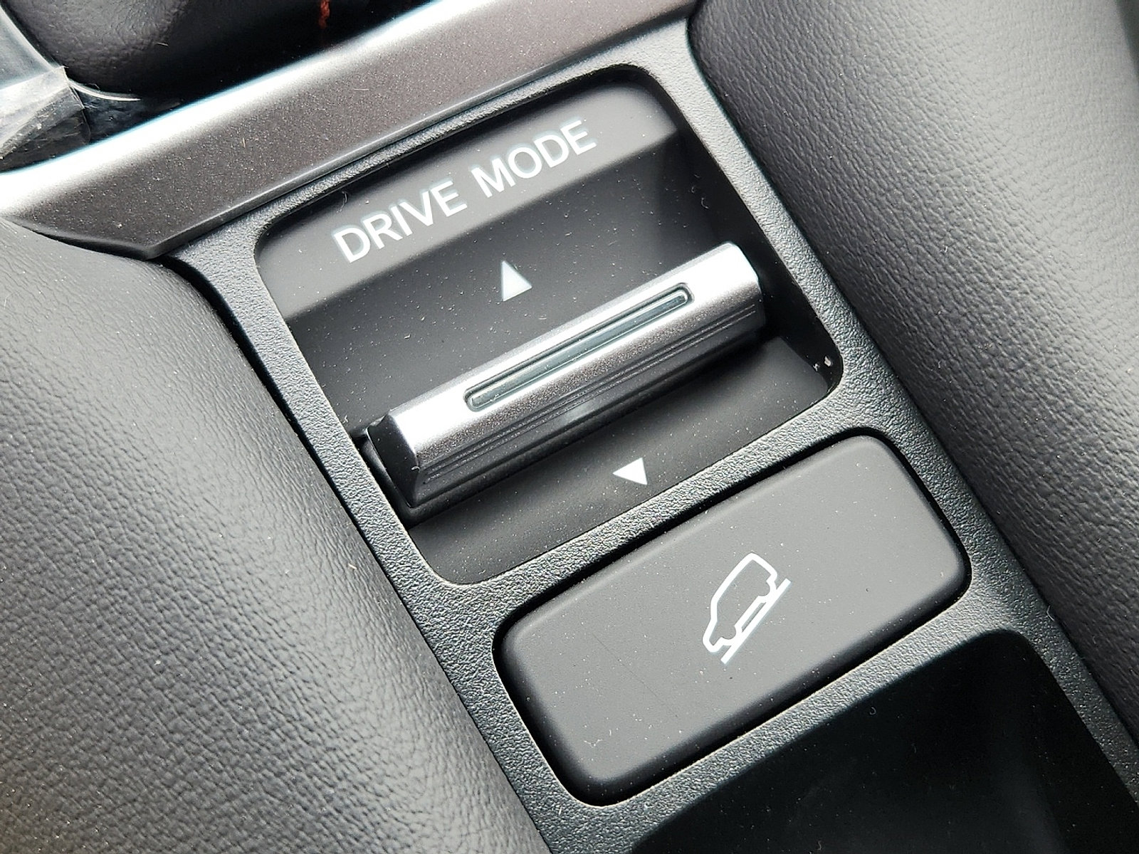 New 2026 Honda HR-V Sport image 15