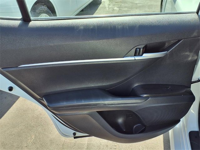 Used 2024 Toyota Camry LE image 8