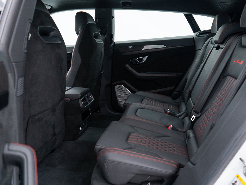 Used 2024 Lamborghini Urus Performante AWD/4WD image 24