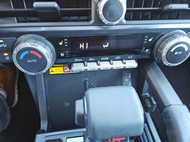 Used 2025 Toyota 4Runner TRD Off-Road Premium image 19