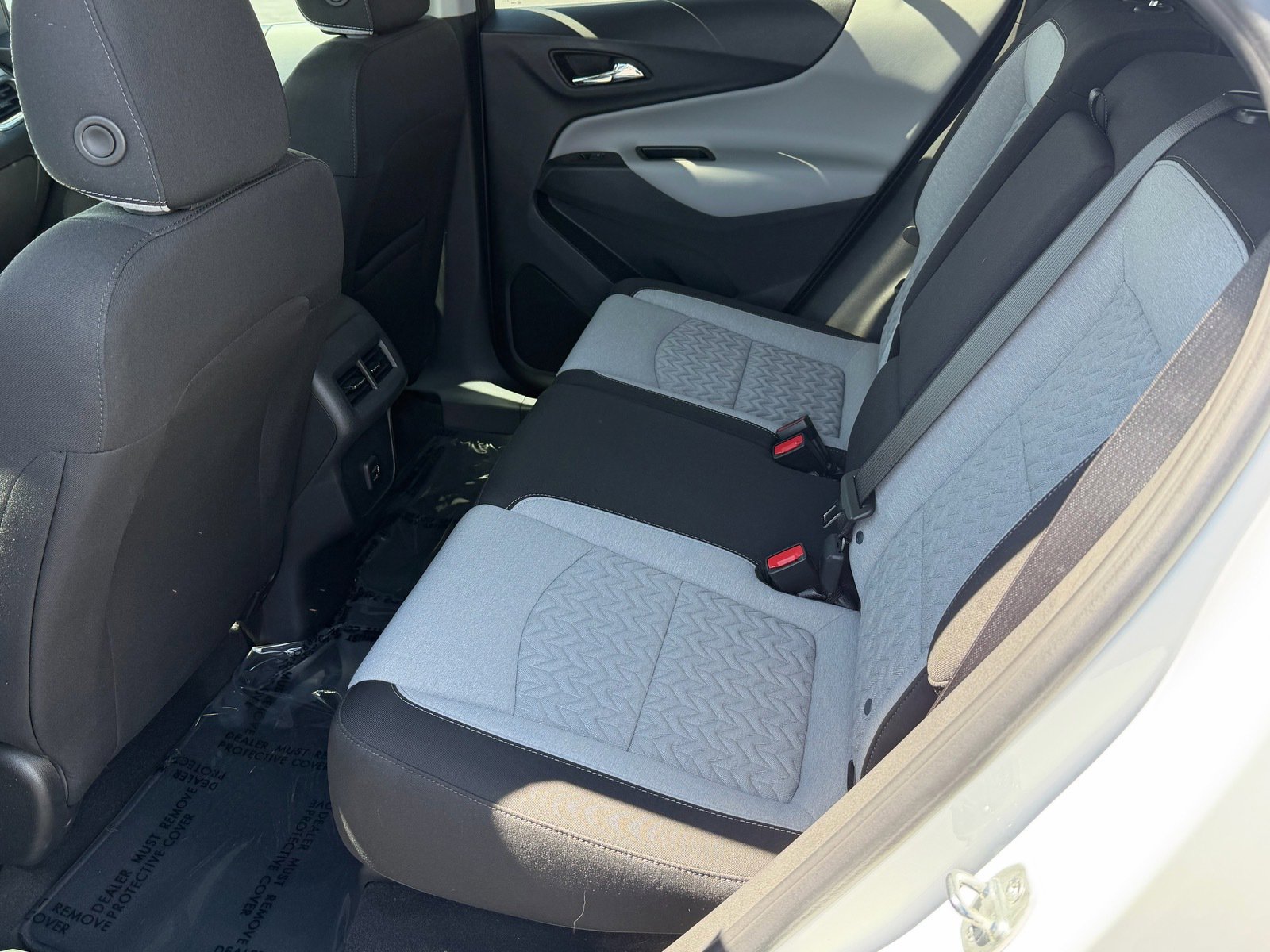 Used 2022 Chevrolet Equinox LT image 18