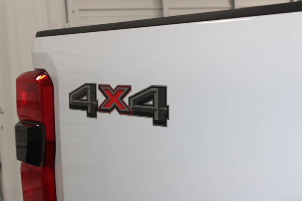 Used 2024 Ford F250 Lariat AWD/4WD image 21
