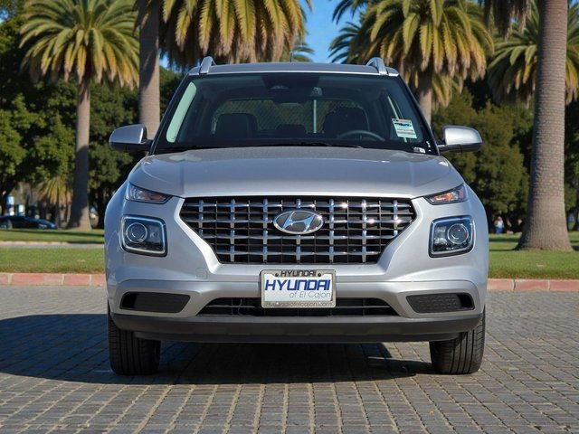 New 2026 Hyundai Venue SEL FWD image 3