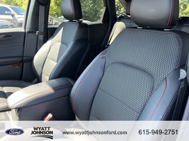 New 2026 Ford Escape ST-Line w/ Tech Pack #1 image 24