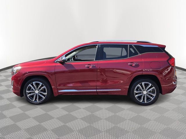 Used 2019 GMC Terrain Denali w/ Advanced Safety Package image 3