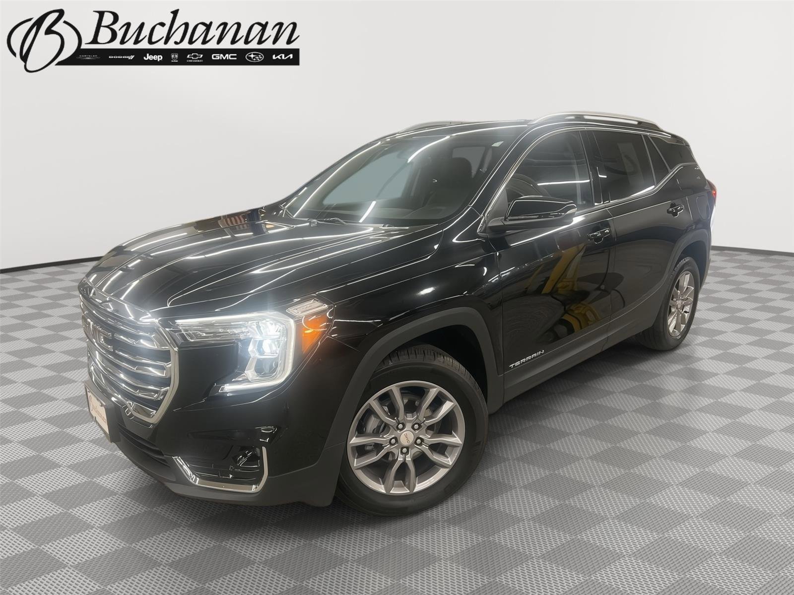 Used 2024 GMC Terrain SLT image 1