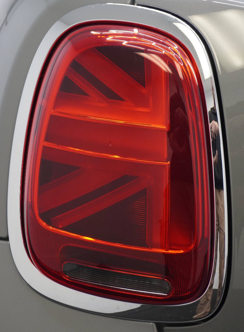 Used 2022 MINI Cooper 4-Door Hardtop FWD image 32
