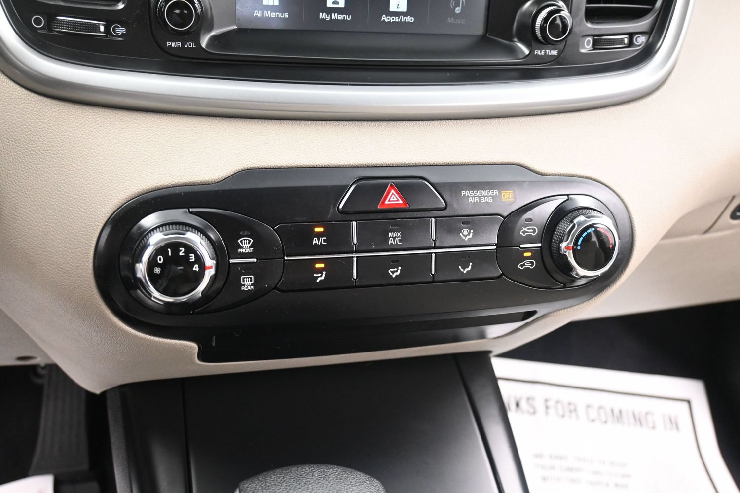 Used 2019 Kia Sorento AWD image 28