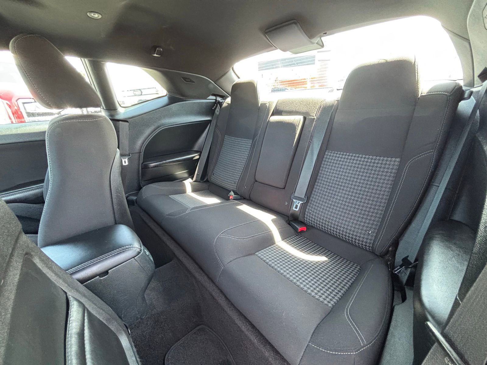 Used 2018 Dodge Challenger SXT w/ Blacktop Package RWD image 10
