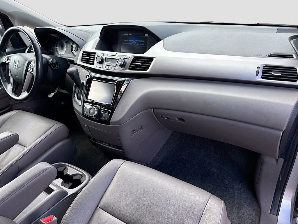 Used 2016 Honda Odyssey EX-L image 38