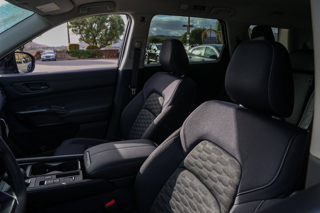 New 2026 Nissan Pathfinder SV FWD image 15