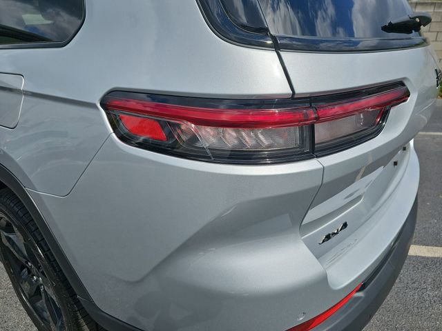 Used 2024 Jeep Grand Cherokee L Altitude image 38