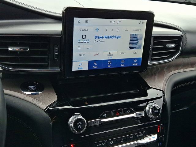 Certified 2023 Ford Explorer Platinum w/ Equipment Group 601A image 17