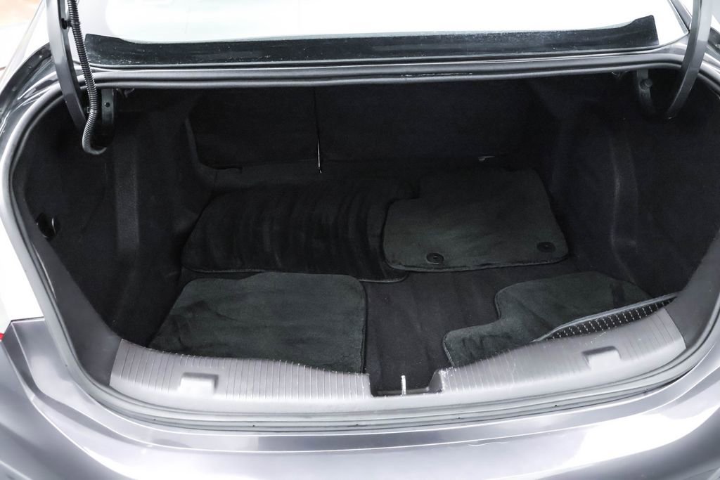 Used 2017 Chevrolet Cruze LT image 19