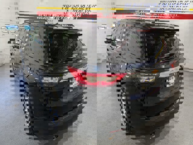 Used 2020 Chevrolet Traverse LT image 5