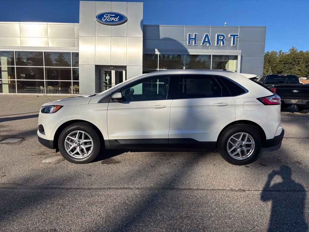 Used 2024 Ford Edge SEL w/ Convenience Package AWD/4WD image 6