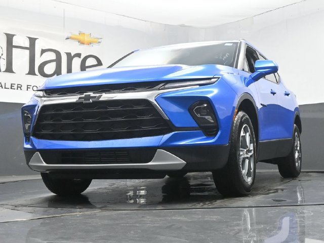 New 2026 Chevrolet Blazer LT w/ Convenience Package FWD image 34